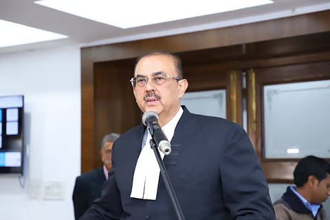 Will Make Every Retired Judge Honorary Member Of Supreme Court Bar Association: SCBA President Vikas Singh