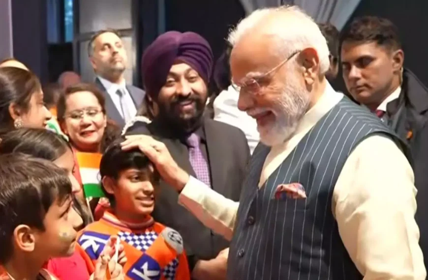 PM Modi Receives Warm Diaspora Welcome in The Hague