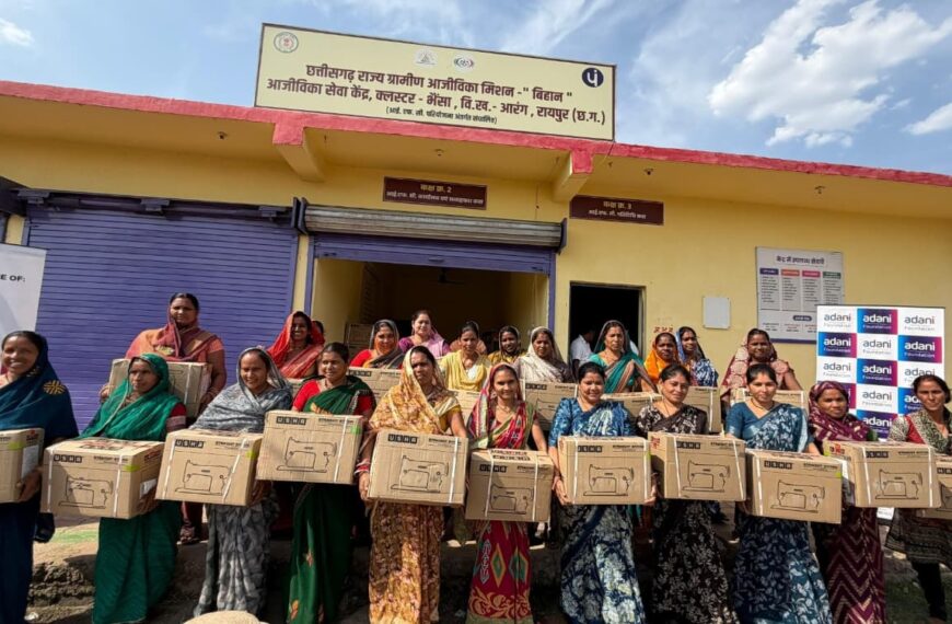 Immediate Impact of CM Vishnu Deo Sai’s Announcement: 50 Free Sewing Machines Distributed to Women of Kosrangi