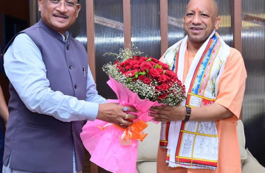 Chhattisgarh Chief Minister Vishnu Deo Sai Extends Warm Welcome to Uttar Pradesh Chief Minister Yogi Adityanath