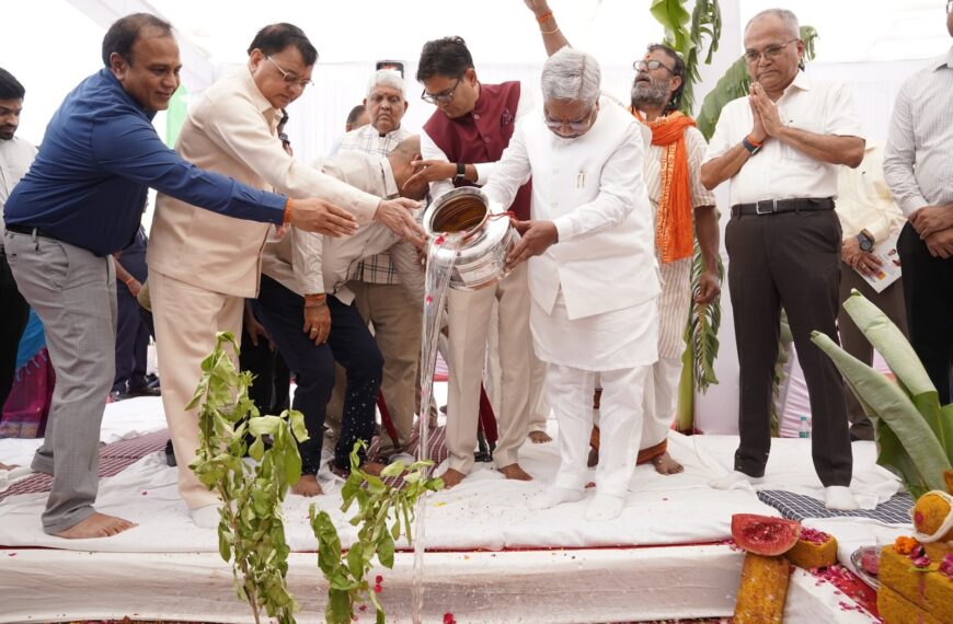 CG CM Sai’s Textile Park Vision to Spur Local Jobs