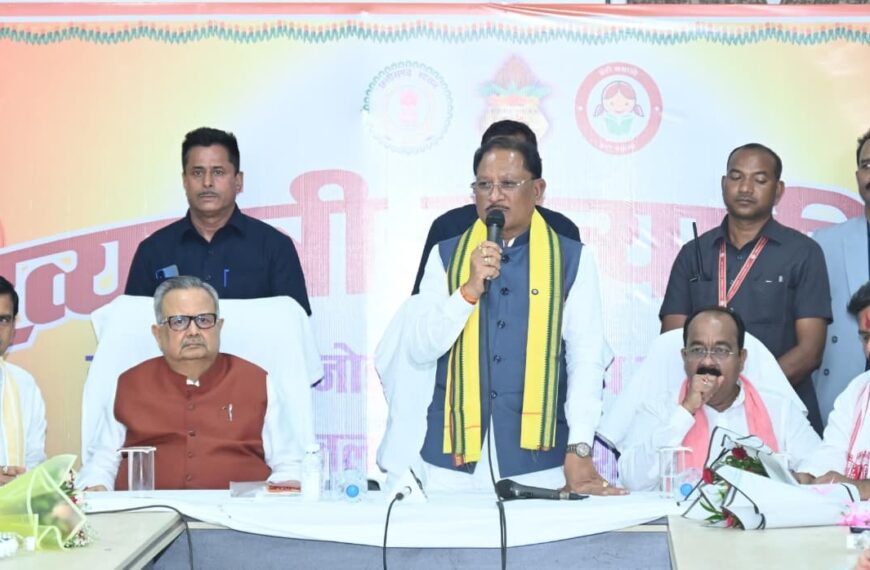 Chief Minister Vishnu Deo Sai Gifts Development Projects Worth Over ₹105 Crore to Bemetara