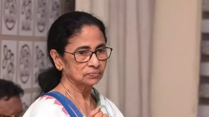 CID Enters Mamata’s Kalighat Party Office In ‘Forged Signature’ Probe
