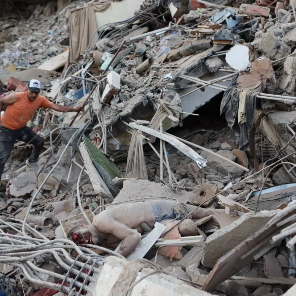 Venezuelans Search Rubble for Survivors After 2 Strong Quakes…