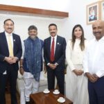Dr. Azad Moopen Meets Shri…