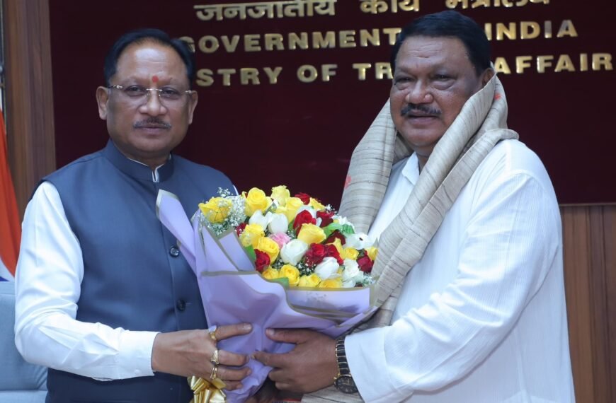 Chhattisgarh Seeks ₹435 Crore Central Support to Electrify 461 Former Maoist-Affected Villages in Bastar