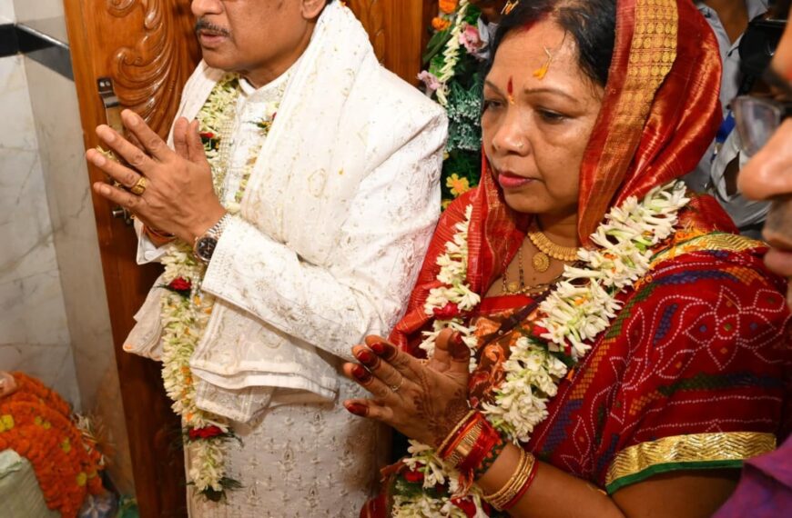 Chief Minister Sai Upholds Gajapati Maharaja Tradition at Dokra Rath Yatra
