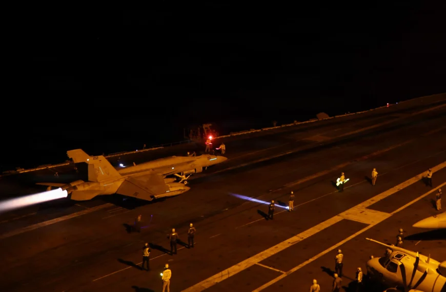 Iran Launches Missiles at US Air Bases in Jordan After US Strikes