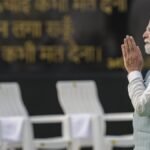 PM Modi Pays Tribute to…