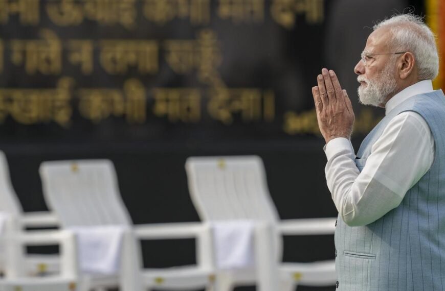 PM Modi Pays Tribute to Atal Bihari Vajpayee on Death Anniversary