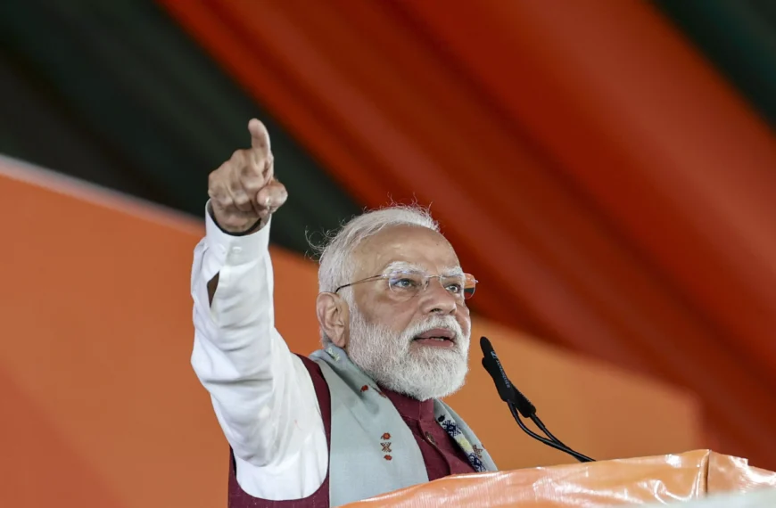 Modi Tops Government’s Social Media Performance Review