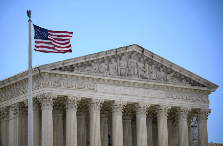 US Supreme Court Clears Way for Third-Country Deportations, Will Hear Case in December