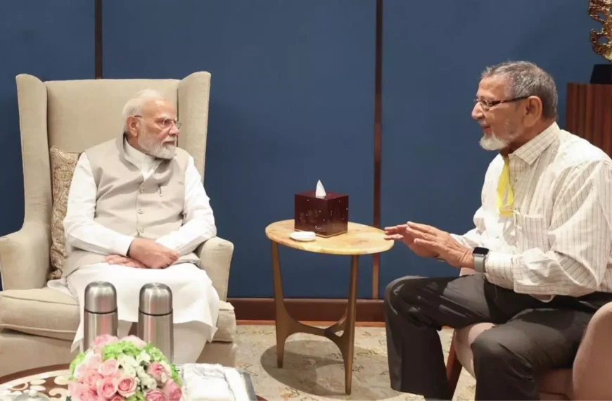 15-Year Land Battle Turns in Days After Modi’s Schoolmate Seeks PM’s Intervention