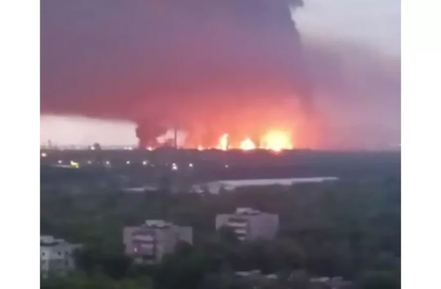 Ukraine Fires 1,000 Drones At Russia, Including Hundreds Launched At Moscow