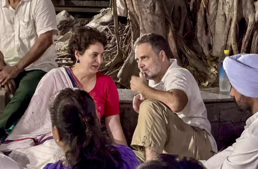 FIR Against Rahul Gandhi, Priyanka Over Alleged Unauthorised Entry into Akashvani Bhavan