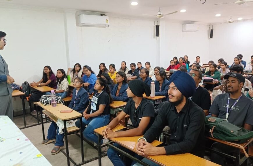 Pragati College Organises Student Development Programme on Role of Business Analyst