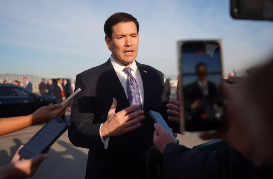 Trump Weighs Tariffs on Russian Oil Buyers as Rubio Calls India an Important US Partner
