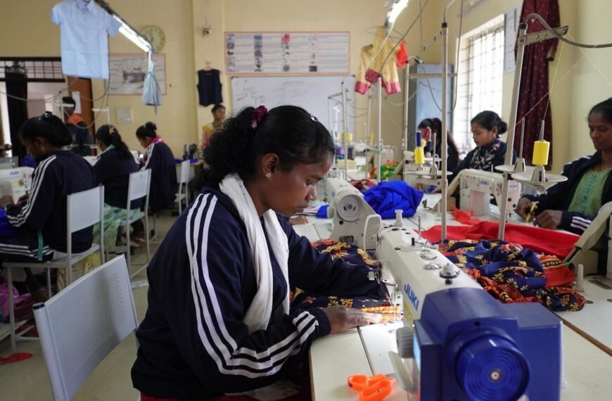 Skill Training Opens New Livelihood Opportunities for Bastar Youth and Rehabilitated Former Maoists