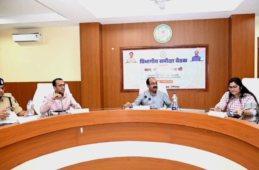 Arun Sao Orders Faster Road Repairs, Completion of Urban Housing Projects by October